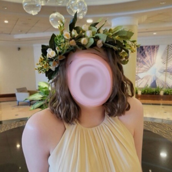 Flower crown - Picture 5 of 6